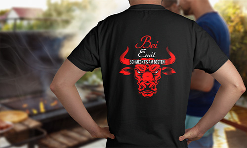 Galleri-grillmester-T-Shirt-med-navn-1