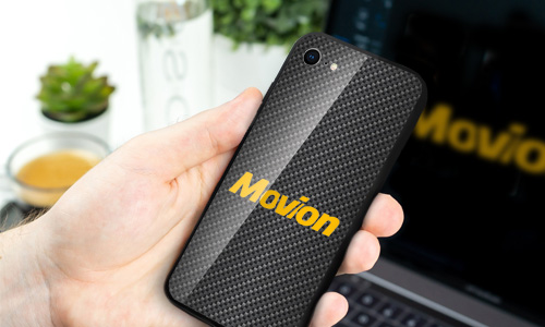 Pouzdro na telefon s firemním logem v klasickém designu