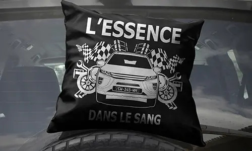 gallery-pillow-with-car-3
