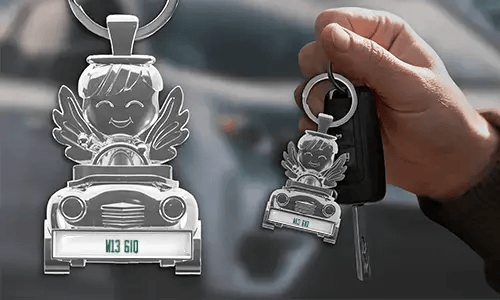 gallery-keychain-angel-in-car-license-plate-coated-1